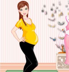 Fashionable Expectant Mother Game