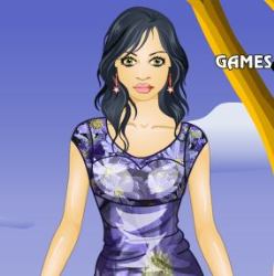 Julie Dress Up Game