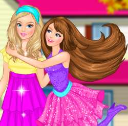 Best Friends Dress Up Game