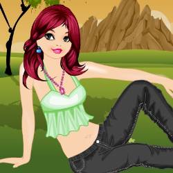 Freaky Outfit Dress Up Game